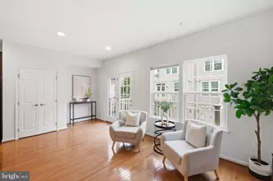 8202 N Channel Dr, Greenbelt, MD 20770 - Photo 9