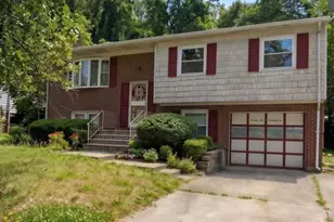 16605 Village Dr W, Upper Marlboro, MD 20772 - Photo 1