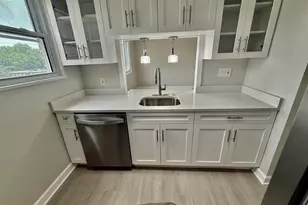 3825 Hamilton St, Hyattsville, MD 20781 - Photo 9