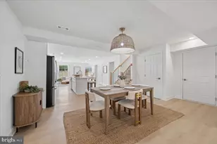 2807 Barberry Ln, Bowie, MD 20715 - Photo 15