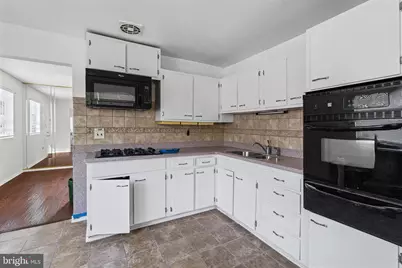 806 Clovis Avenue, Capitol Heights, MD 20743 - Photo 17