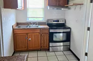 809 Eastern Ave, Fairmount Heights, MD 20743 - Photo 3