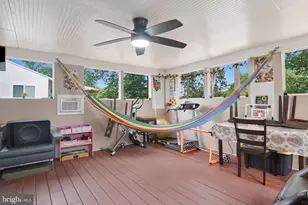 1906 Wintergreen Ct, District Heights, MD 20747 - Photo 9