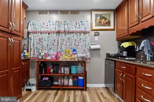 1906 Wintergreen Ct, District Heights, MD 20747 - Photo 7