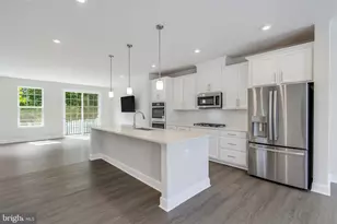 3817 Polo Pl, Upper Marlboro, MD 20772 - Photo 3