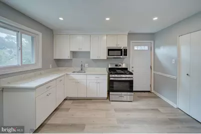 3113 Bellbrook Court, Temple Hills, MD 20748 - Photo 17