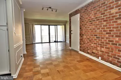 6008 Westchester Park Drive #301, College Park, MD 20740 - Photo 7