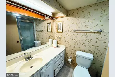 6100 Westchester Park Drive #1517, College Park, MD 20740 - Photo 13