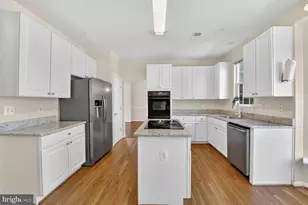 7712 Blue Point Ave, Beltsville, MD 20705 - Photo 15