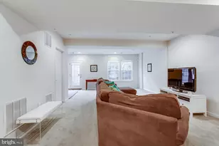 915 Hall Station Dr, Bowie, MD 20721 - Photo 27