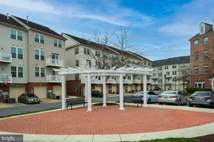 915 Hall Station Dr, Bowie, MD 20721 - Photo 37