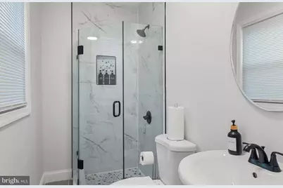 4201 East-West Highway, Hyattsville, MD 20782 - Photo 9