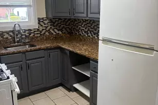 7721 Bender Rd, Landover, MD 20785 - Photo 9
