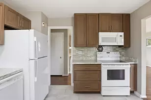 7602 Kipling Pkwy, District Heights, MD 20747 - Photo 3