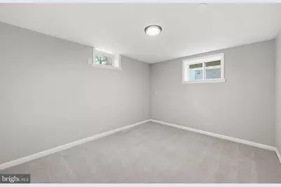 3512 Longfellow Street, Hyattsville, MD 20782 - Photo 17