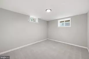 3512 Longfellow St, Hyattsville, MD 20782 - Photo 17