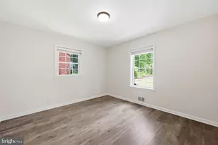 3512 Longfellow St, Hyattsville, MD 20782 - Photo 9