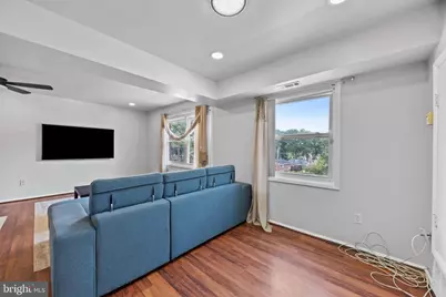 9808 47th Place #302, College Park, MD 20740 - Photo 13