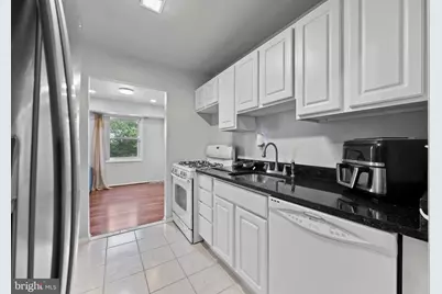 9808 47th Place #302, College Park, MD 20740 - Photo 21