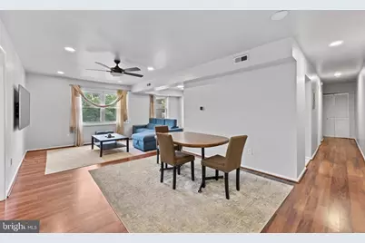 9808 47th Place #302, College Park, MD 20740 - Photo 7