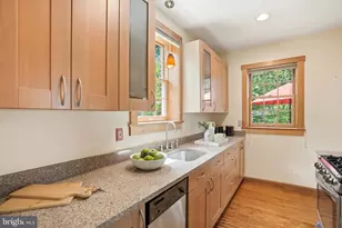 4003 Oglethorpe St, Hyattsville, MD 20782 - Photo 13