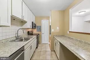 6301 Hil-Mar Dr, District Heights, MD 20747 - Photo 9