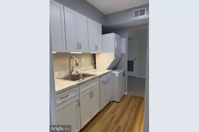 6996 Hanover Parkway #401, Greenbelt, MD 20770 - Photo 3