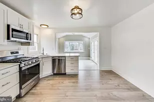 5923 Berwyn Rd, College Park, MD 20740 - Photo 9
