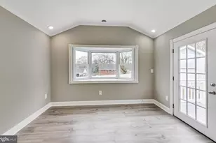5923 Berwyn Rd, College Park, MD 20740 - Photo 7
