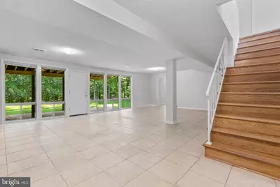 7524 Sweetbriar Drive, College Park, MD 20740 - Photo 29