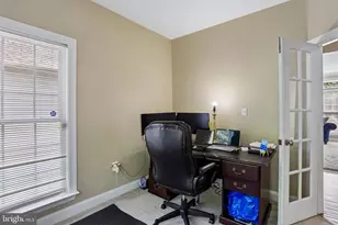 15428 Symondsbury Way, Upper Marlboro, MD 20774 - Photo 7