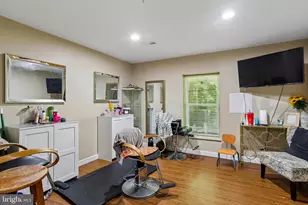 15428 Symondsbury Way, Upper Marlboro, MD 20774 - Photo 17