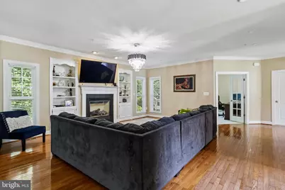 15428 Symondsbury Way, Upper Marlboro, MD 20774 - Photo 9