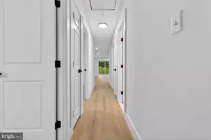 9200 Pleasant Ct, Laurel, MD 20708 - Photo 9