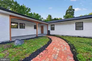 9200 Pleasant Ct, Laurel, MD 20708 - Photo 3