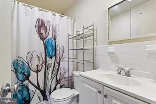 7301 Sheffield Dr, Temple Hills, MD 20748 - Photo 19