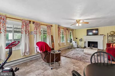 7301 Sheffield Drive, Temple Hills, MD 20748 - Photo 9