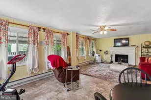 7301 Sheffield Dr, Temple Hills, MD 20748 - Photo 9