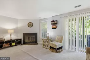 14229 Oakpointe Dr, Laurel, MD 20707 - Photo 9