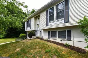 2717 Timbercrest Dr, District Heights, MD 20747 - Photo 1