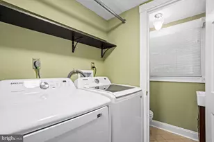 15612 Peach Walker Dr, Bowie, MD 20716 - Photo 19