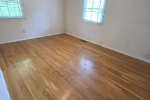 10902 Exeter Ct, Upper Marlboro, MD 20774 - Photo 11