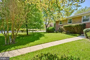 100 Mel Mara Dr, Oxon Hill, MD 20745 - Photo 27