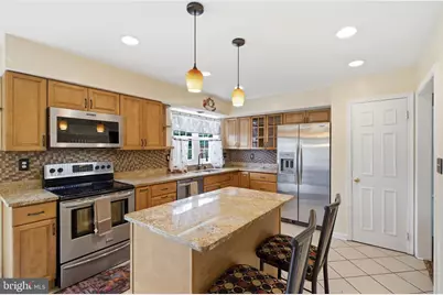 10205 Balsamwood Drive, Laurel, MD 20708 - Photo 9