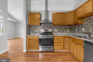 4513 Banner St, Brentwood, MD 20722 - Photo 9