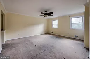 6802 Robinia Rd, Temple Hills, MD 20748 - Photo 17