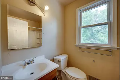 6802 Robinia Road, Temple Hills, MD 20748 - Photo 27