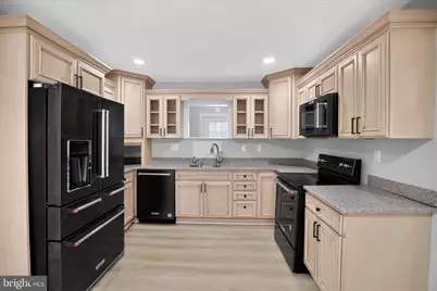 13121 Overbrook Lane, Bowie, MD 20715 - Photo 5