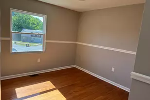 900 Nadine Ct, Landover, MD 20785 - Photo 7