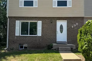 900 Nadine Ct, Landover, MD 20785 - Photo 1